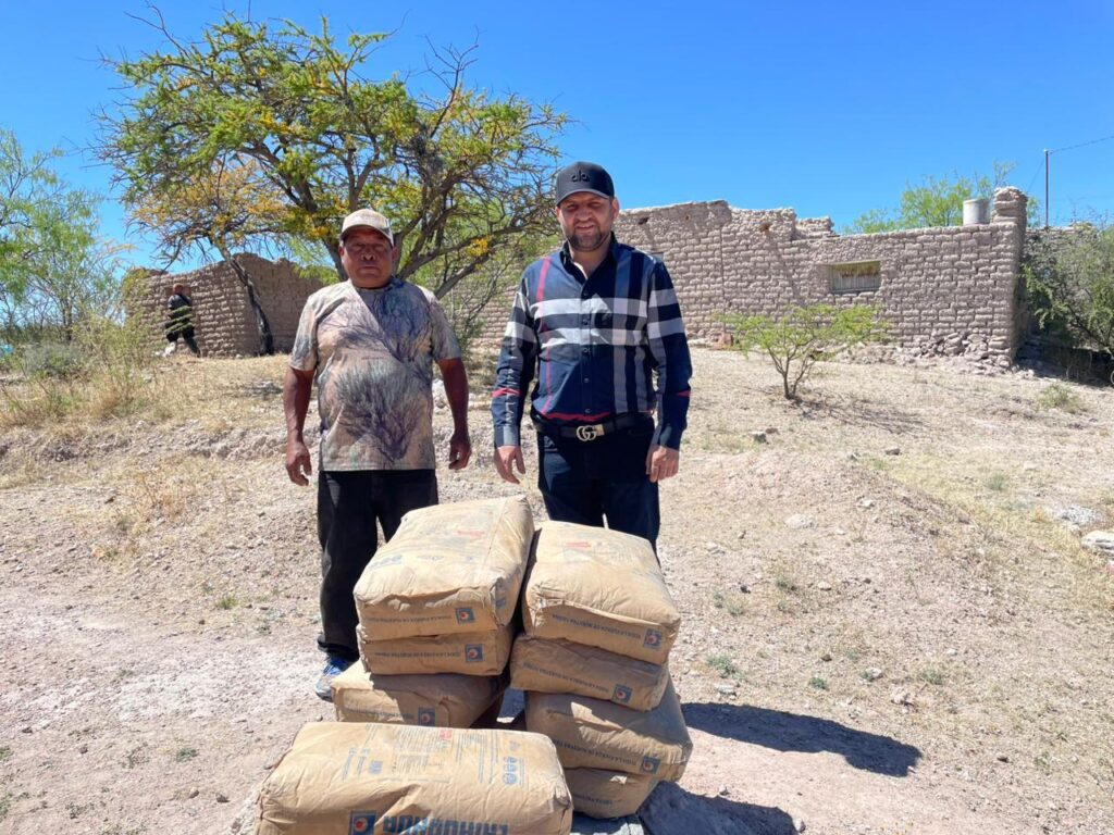Arranca alcalde Augusto Medina entrega de apoyos para mejoramiento de vivienda en Balleza