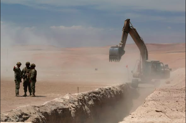 Chile inicia construcción de muro fronterizo para frenar migración irregular