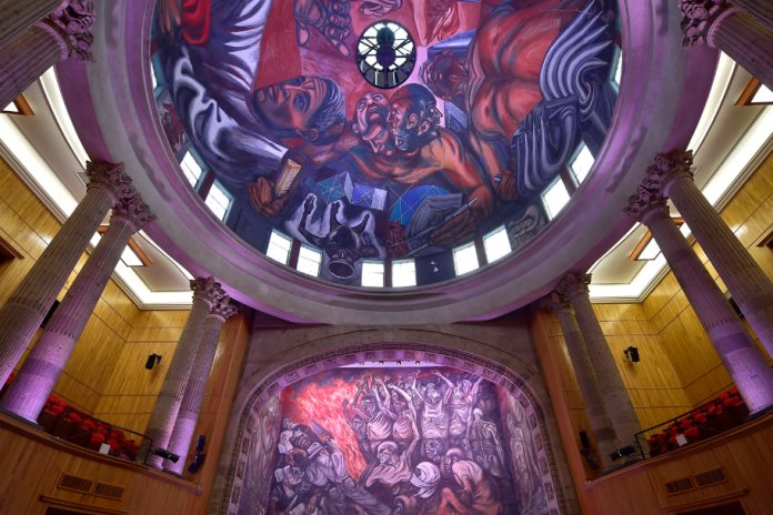 Rinden homenaje a José Guadalupe Zuno Hernández en el Paraninfo de la UdeG a 46 años de su fallecimiento