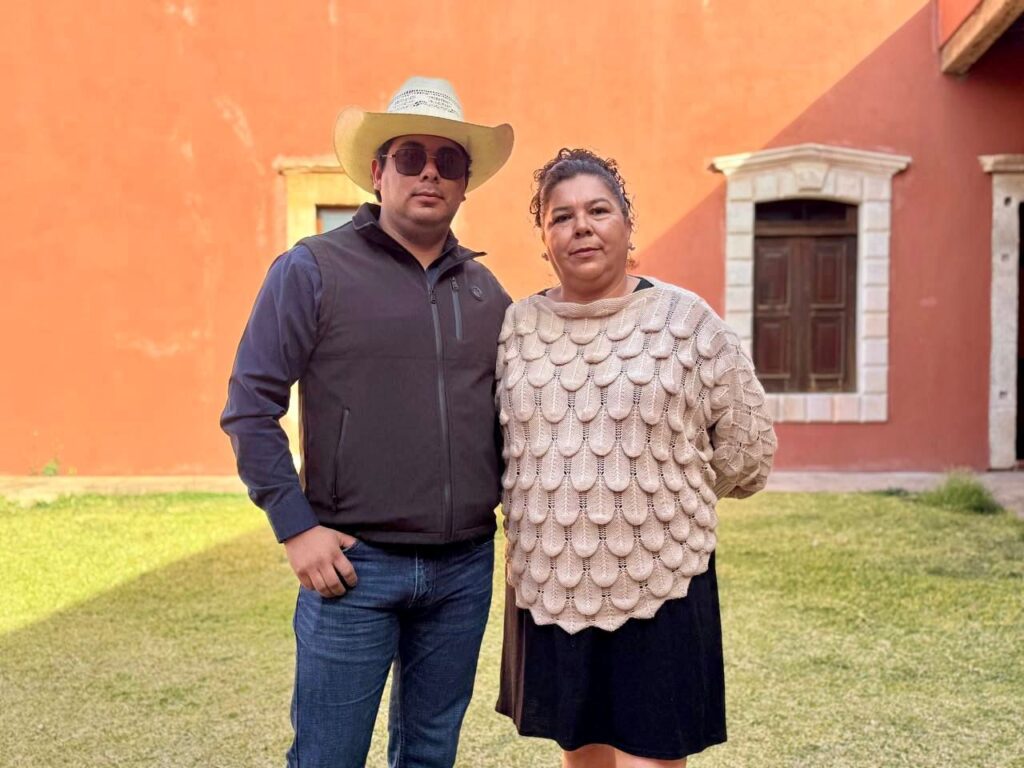 Gobierno de Parral fortalece atención a menores vulnerables con apoyo a asociación civil