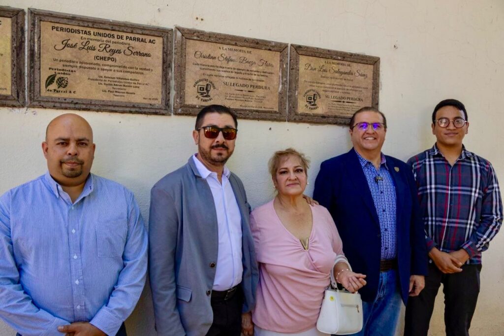 Alcalde Salvador Calderón reafirma compromiso con el gremio periodístico y anuncia rehabilitación de la Plaza del Periodista