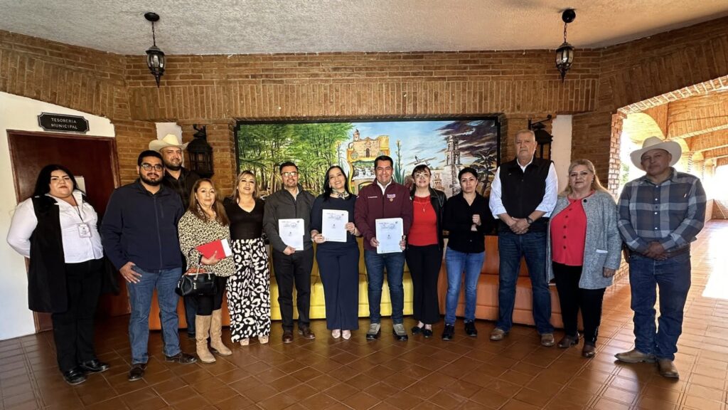 Firman Convenio para Programa de Viviendas del Bienestar en Nombre de Dios