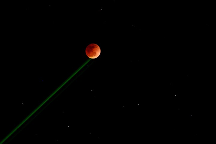 Eclipse Lunar de Sangre: Cierre de la Temporada afectará a algunos signos