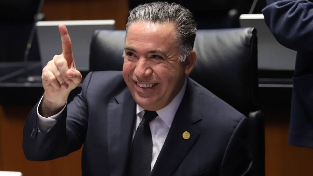 Senador Waldo Fernández recibe disculpas públicas de Karina Barrón