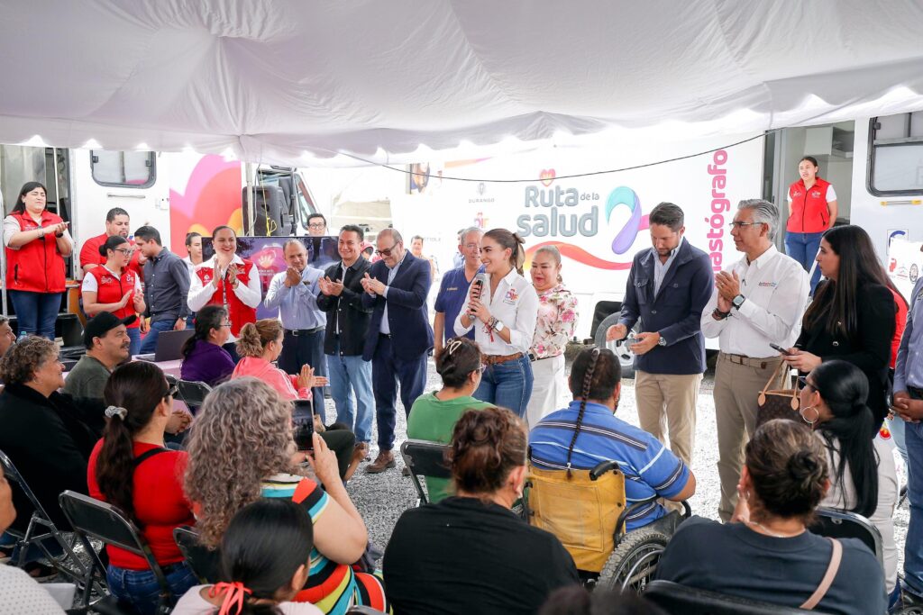 Marisol Rosso lleva Ruta de la Salud y Bebeleche Móvil a Velardeña