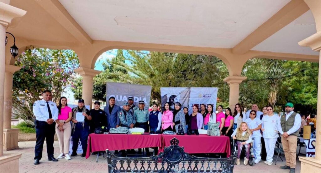 Realizan Feria de Servicios de Salud para las Mujeres en Santiago Papasquiaro