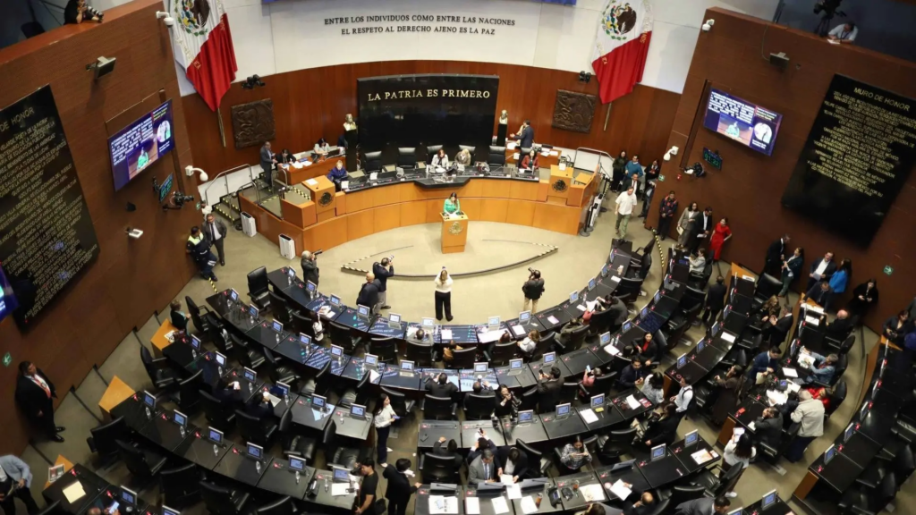Senado aprueba reforma contra acoso laboral hacia mujeres