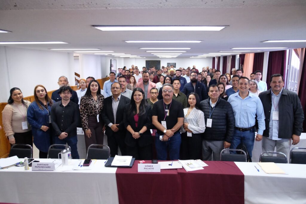Capacitan a 39 municipios en Durango para usar 1,700 mdp del FAIS contra rezago social