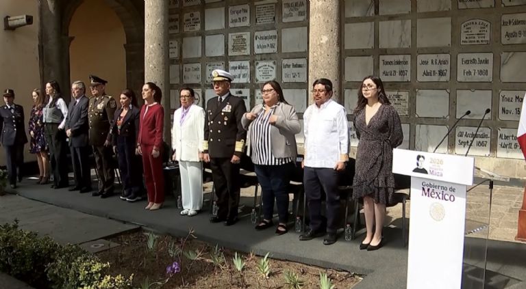 Sheinbaum reivindica el papel histórico de las mujeres en homenaje a Margarita Maza
