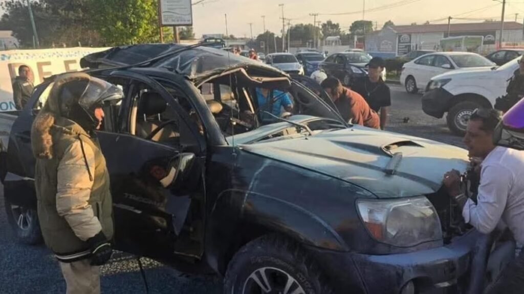 Explosión de vehículo cerca del AIFA deja dos muertos; Fiscalía confirma que eran de Sinaloa