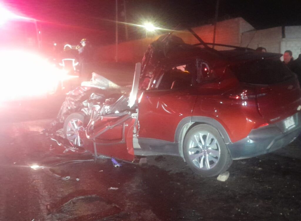 Enfermera grave tras brutal choque nocturno en la Parral–Santa Bárbara