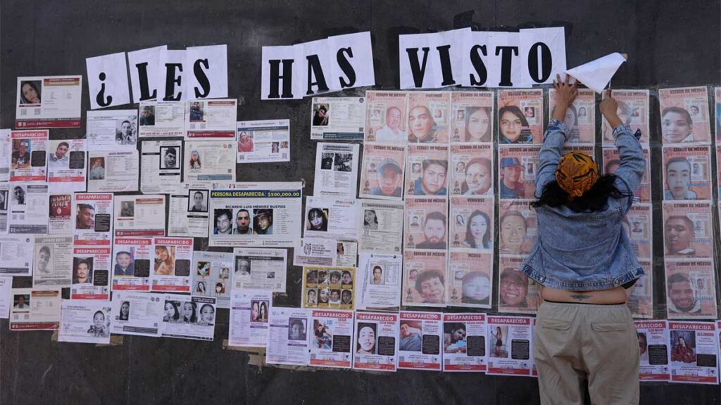 Madres buscadoras denuncian retiro sistemático de fichas de extravío