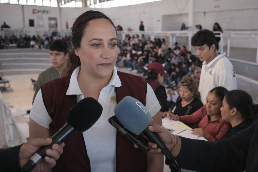 Gobierno federal acelera registro de Beca Rita Cetina; faltan 40 mil en Durango