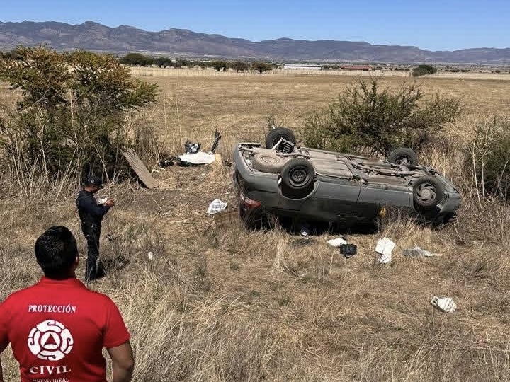 Fatal volcadura: la “carretera de la muerte” vuelve a cobrar una