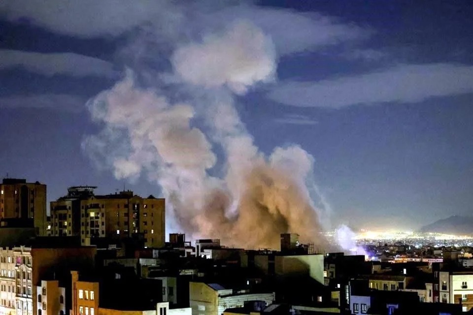 SRE apoya salidas terrestres de mexicanos en Israel y Jordania ante tensión en Medio Oriente