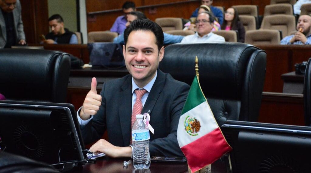 Educación financiera obligatoria en escuelas de Durango propone el PAN