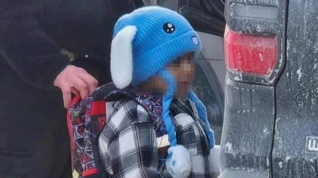 Juez niega asilo a la familia del niño Liam y abre la puerta a su deportación