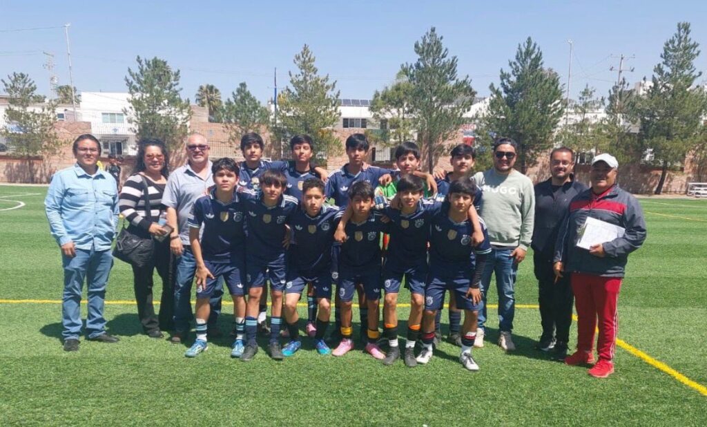 Secundaria José Ramón Valdez se corona campeona en torneo interestatal y avanza al regional