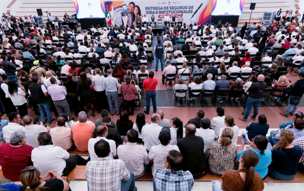 Avanza pago a maestros en Durango; destinan 40 mdp para saldar adeudos del SNTE 44