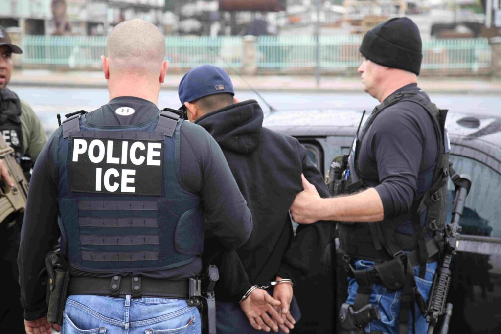 ICE operará en aeropuertos de EE. UU. a partir del lunes por orden de Trump