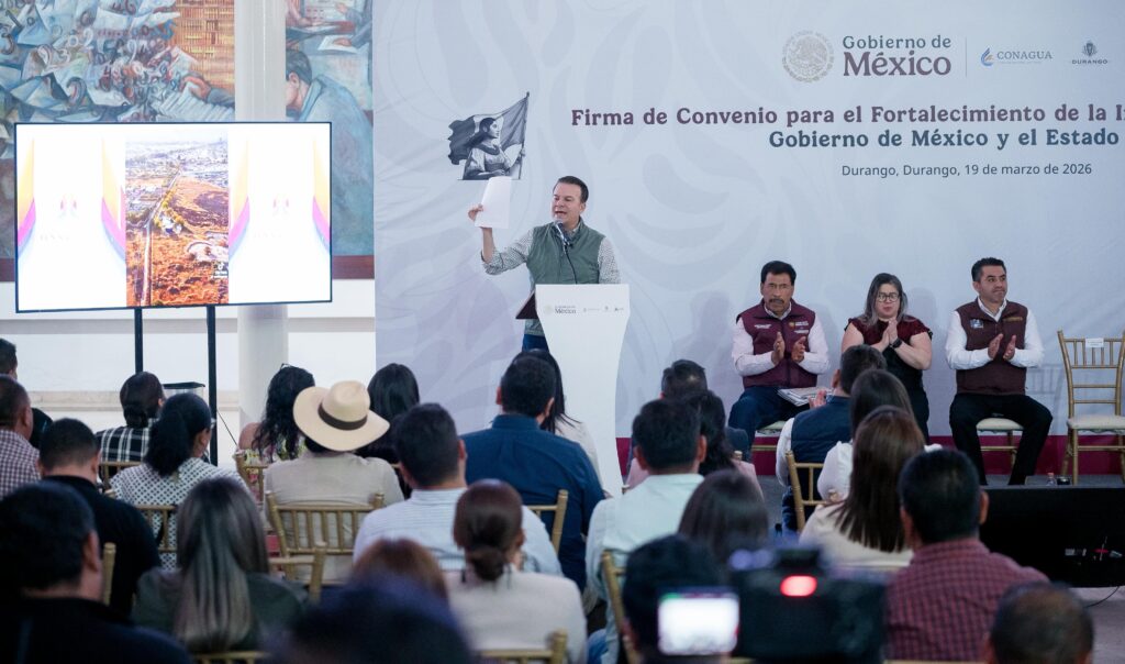 Los 39 municipios de Durango avanzan en obras de agua y drenaje con trabajo conjunto