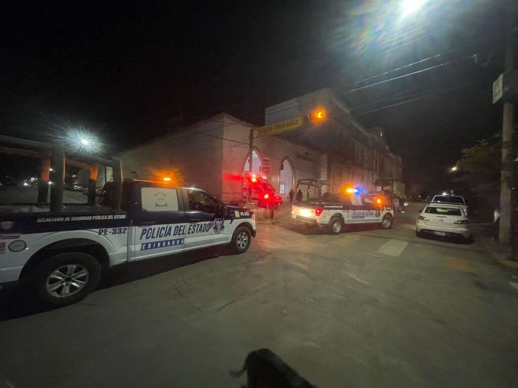Ataque a viajeros en la carretera a Ojinaga deja un muerto y dos heridos