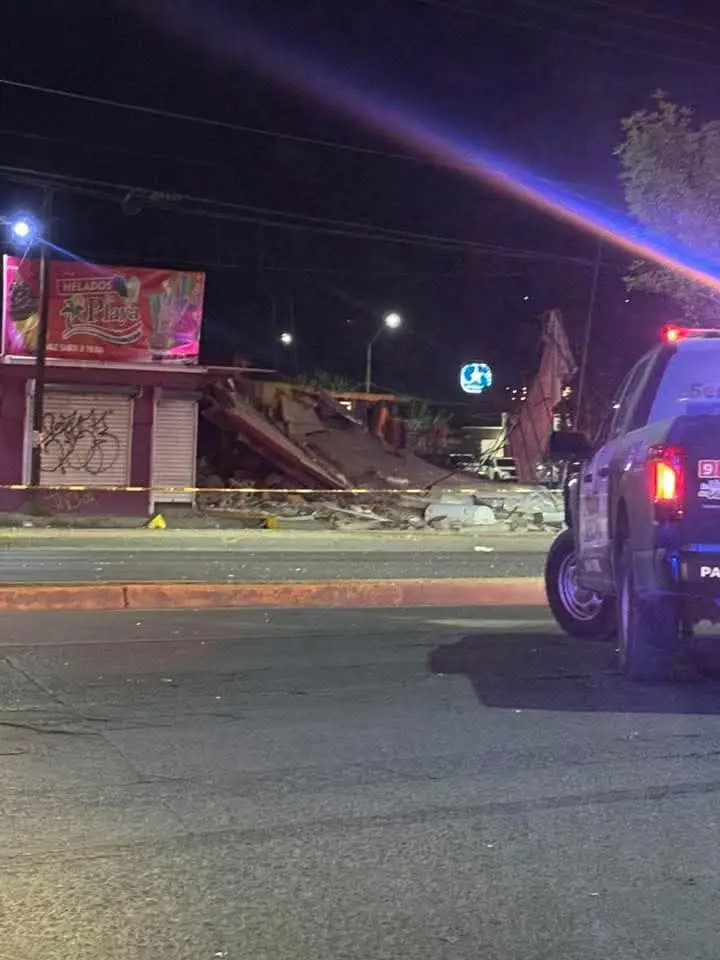 Explosión arrasa con tacos en Chihuahua