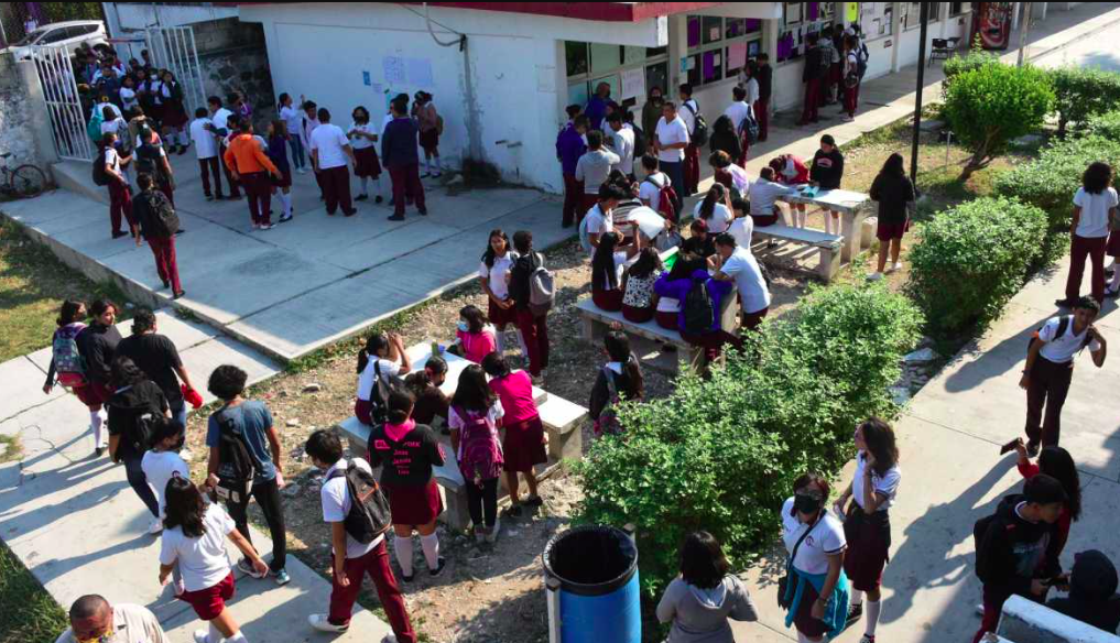 Alumnos piden perdón por video de presunto consumo de sustancias prohibidas