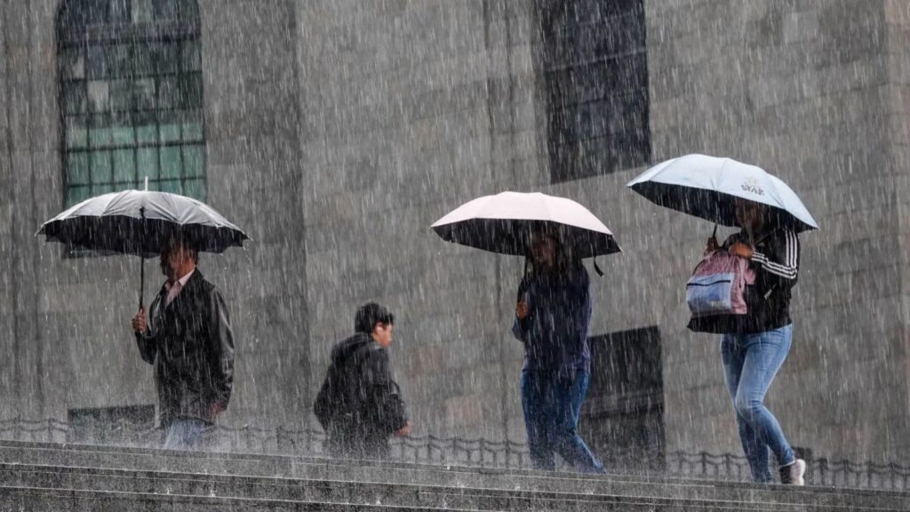 Frente frío 40 y masa de aire polar “congelarán” estas ciudades con lluvias y fuertes vientos