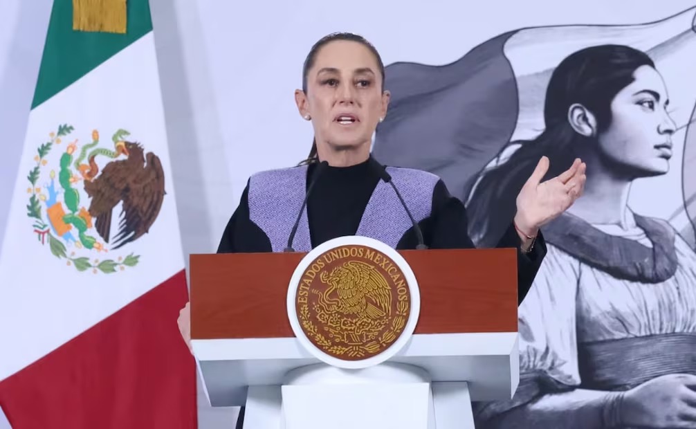 Sheinbaum celebra aprobación del Plan B, pero critica rechazo de revocación de mandato en 2027