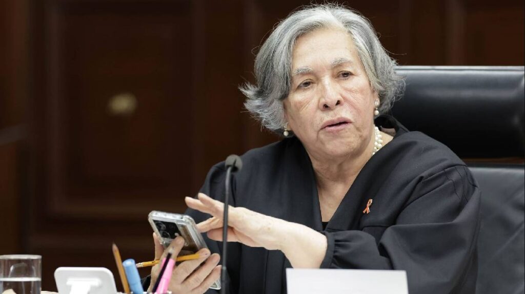 Ministra afirma que nacidos por fecundación in vitro “no forman parte de la familia”