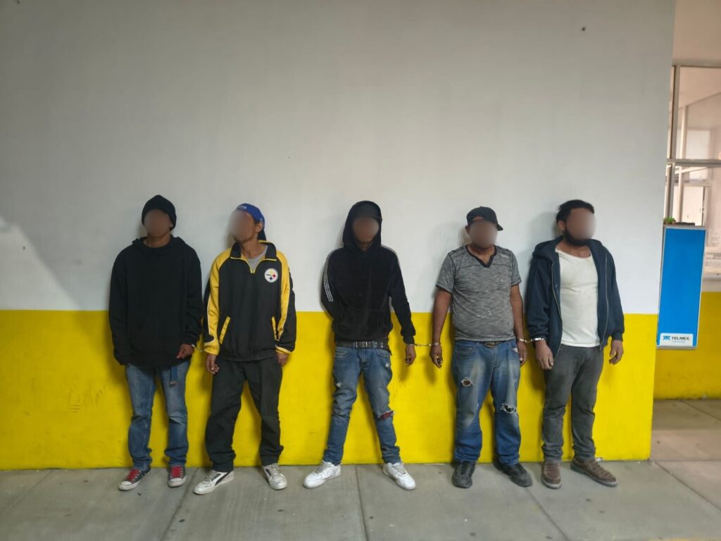 Policía Municipal detiene a cinco personas en la colonia División del Norte