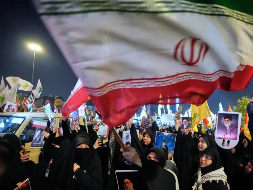 Irán amenaza con represalias a empresas estadounidenses en Oriente Medio