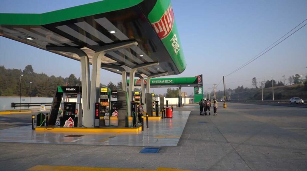 Profeco afirma que 90% de gasolineras mantiene gasolina regular por debajo de 24 pesos