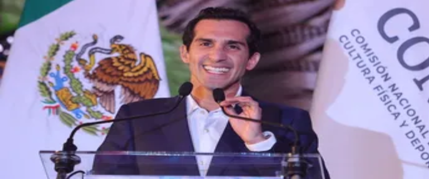 Rommel Pacheco lanza dinámica para ir al Mundial 2026
