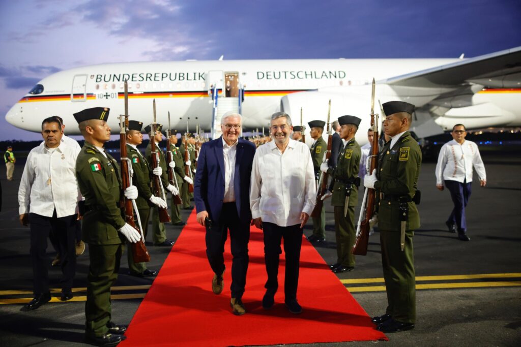 Presidente de Alemania llega a México para reunirse con Sheinbaum