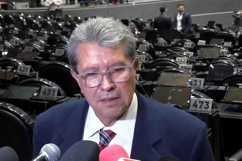 Monreal revisa Plan B electoral y promete análisis responsable