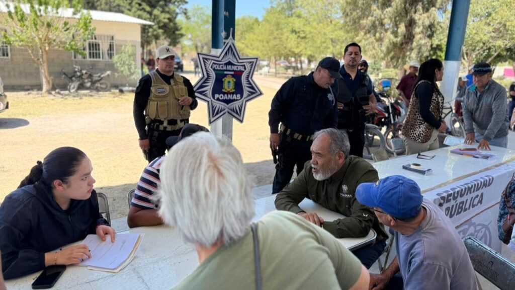 Realizan Audiencia con el Pueblo en Los Ángeles Poanas