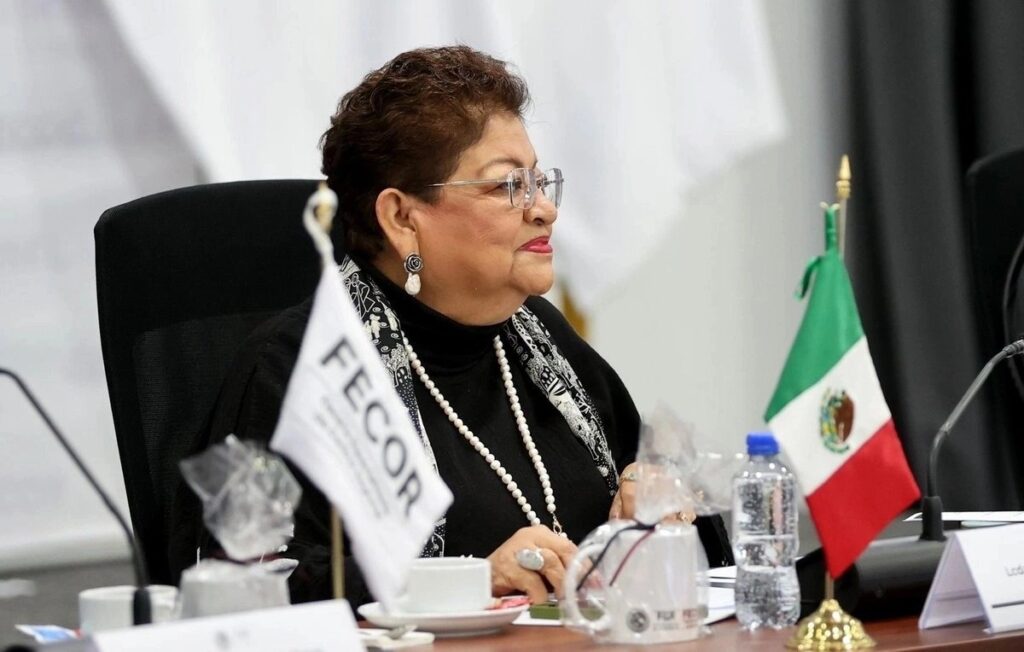 Ernestina Godoy nombra a 11 nuevos fiscales federales en estados; seis son mujeres