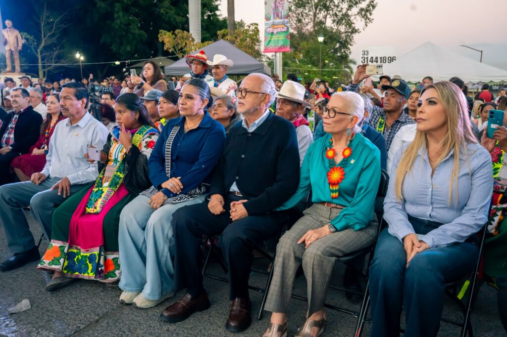 Inaugura Miguel Ángel Navarro la Glorieta Nayarit, símbolo de identidad y orgullo de los pueblos originarios