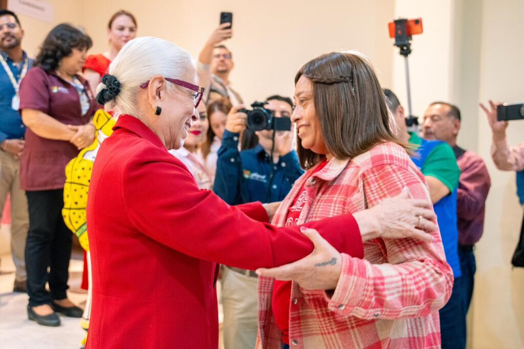 Brinda Beatriz Estrada esperanza y bienestar a mujeres con cáncer