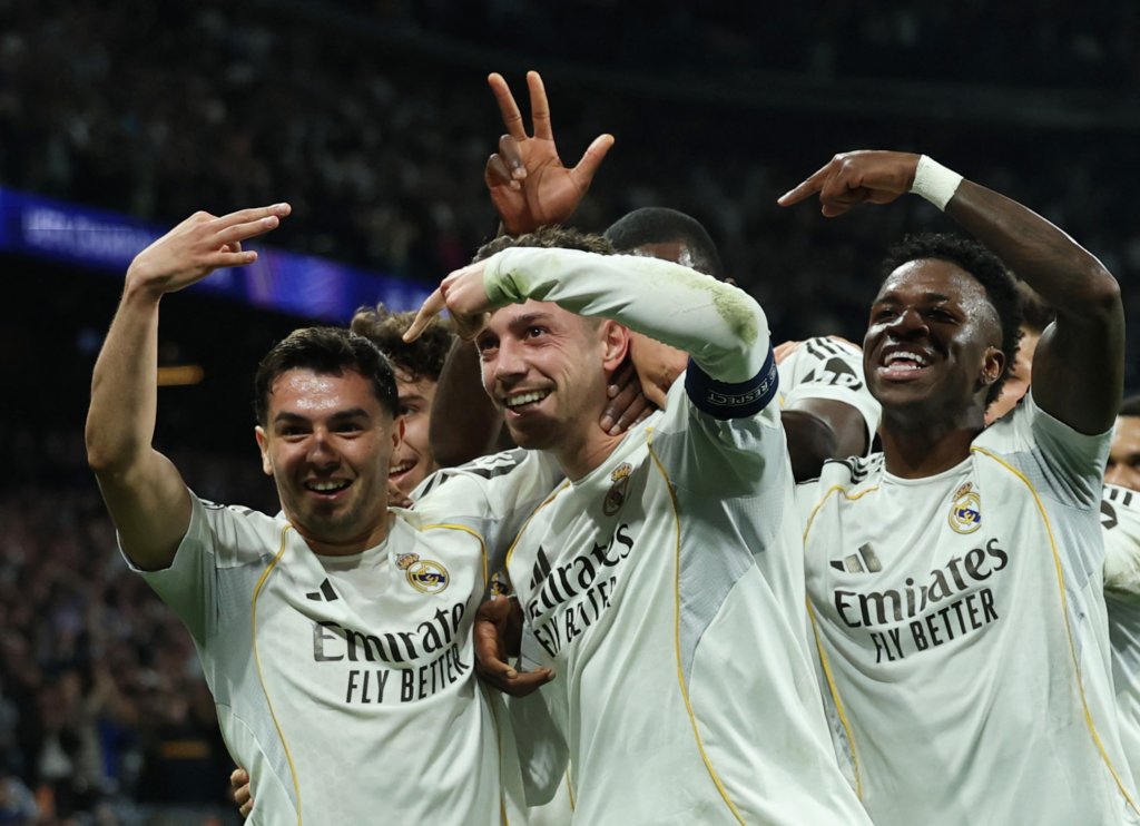 Real Madrid avanza a cuartos con una obra de arte de Federico Valverde