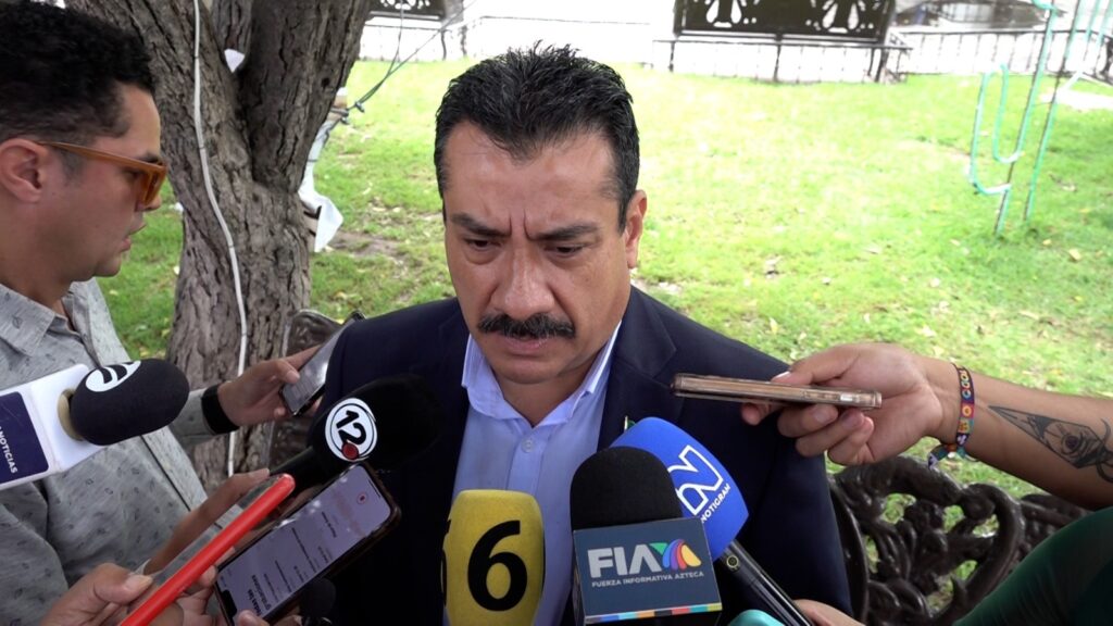 Estacionamiento de Felipe Pescador deberá cumplir con licencia y hora gratuita