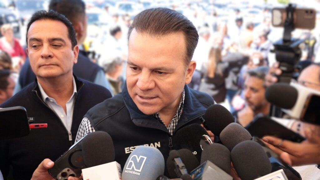 Villegas advierte mano dura contra pandillas tras muerte de mujer por bala perdida en Durango