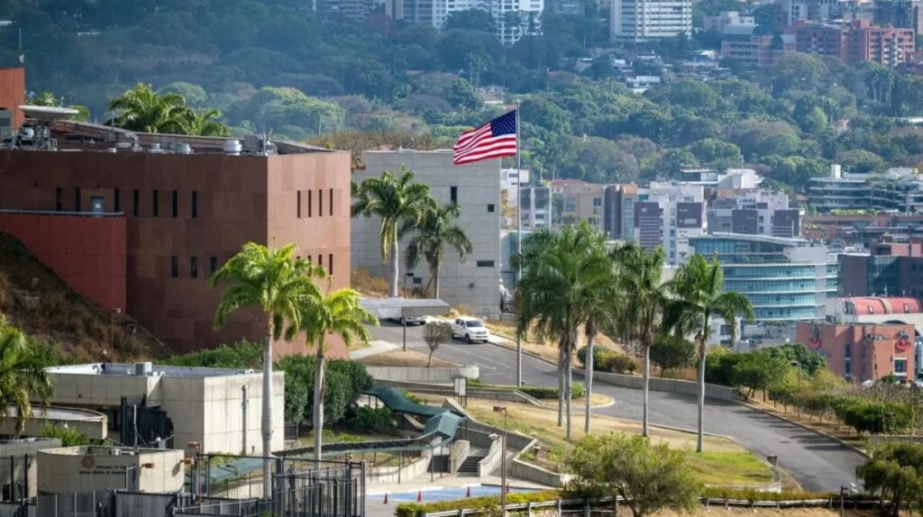 Embajada de Estados Unidos en Venezuela reanuda operaciones tras siete años de ruptura