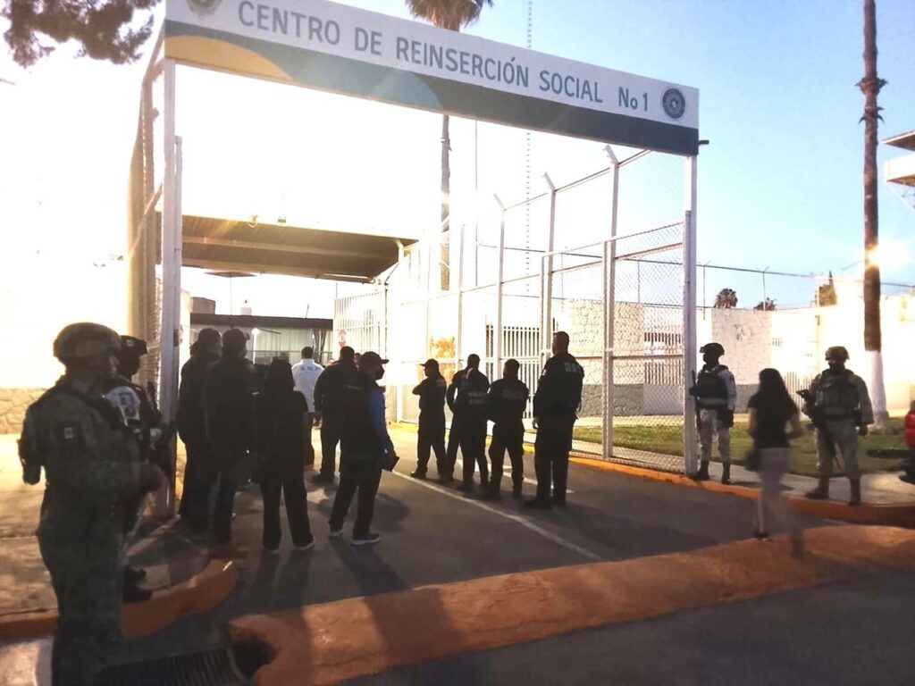 Defensa, GN, FGE, y SSP practicaron revisión en el CERESO Uno
