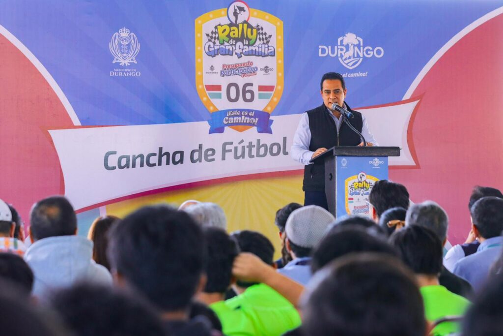 Con Presupuesto Participativo, Toño impulsa al Conalep: inicia construcción de nueva cancha.
