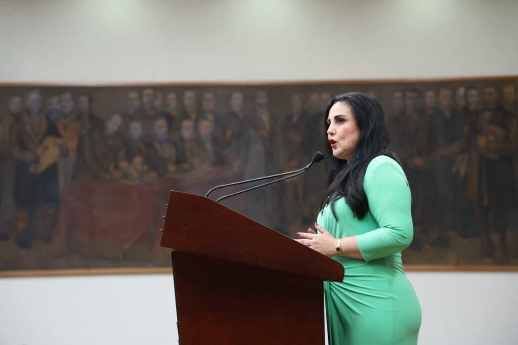 Proponen asegurar a padres en el IMSS aunque no vivan con sus hijos