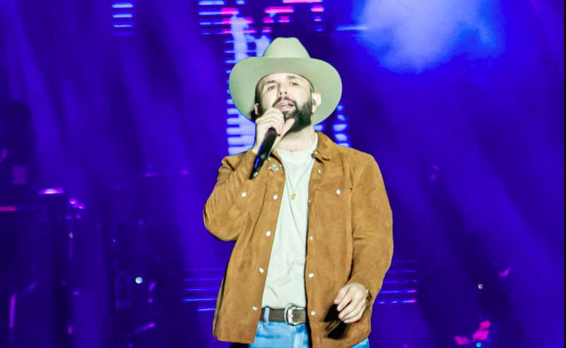 Carín León inicia el Festival por la Paz en Tijuana con baja asistencia