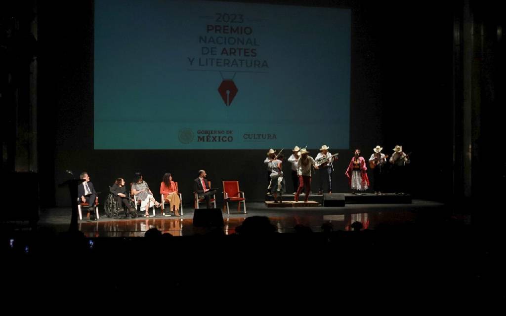 Abre convocatoria el Premio Nacional de Artes y Literatura 2026